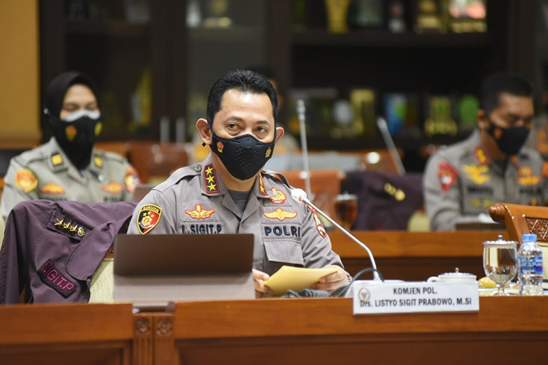 Calon Kapolri, Komjen Pol Listyo Sigit Prabowo, saat menjalani fit and proper tes di Komisi III DPR RI. (ANTARA)